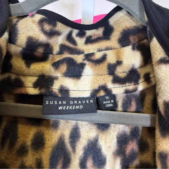 Susan Graver Weekend, Brown and Black Teddy Jacket Leopard Print. Size 1X. - Picture 3 of 5